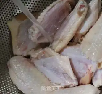 Make The chicken wings of mushrooms step 0