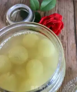 Make Home-made grape cans step 10