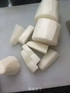 Make The radish crotch step 1