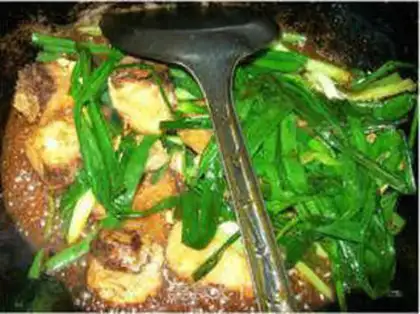 Make Onions burn fish step 7