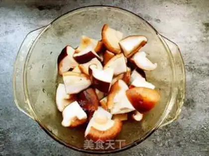 Make Clear the rooster belly soup step 4