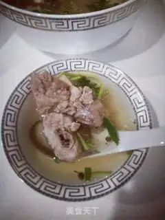 Make Black-haired pork chop soup step 11