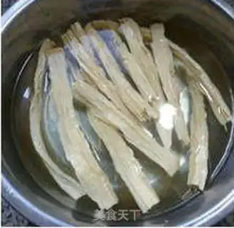 Make Bean petals and melons step 0