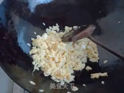 Make Cream egg pie step 4