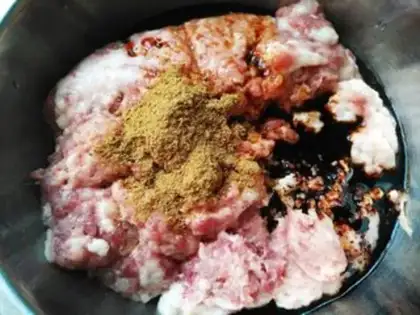 Make Fresh meat buns step 1