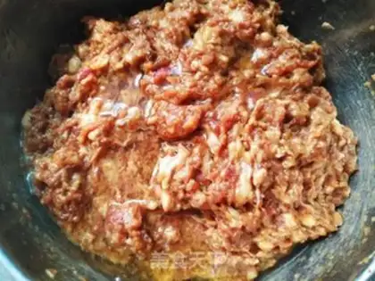 Make Fresh meat buns step 2