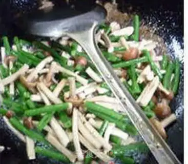 Make Tea, mushroom, shrimp and rice step 8