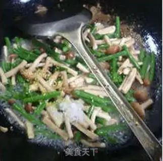 Make Tea, mushroom, shrimp and rice step 9