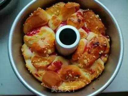 Make A hand tore jam bread step 14