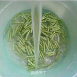 Make Garlic and soy sauce step 3