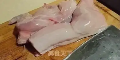 Make Double-cheeked rabbit step 0