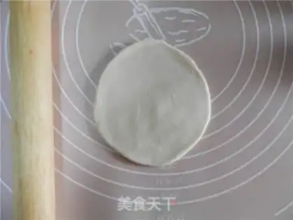 Make Lotus bun step 4