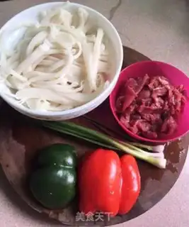 Make Beef fried river powder step 0