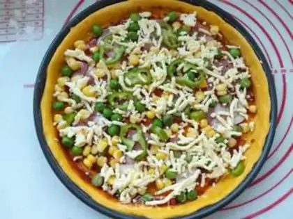 Make Pumpkin garden pizza step 15