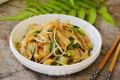 Make Scrambled sprouts step 0