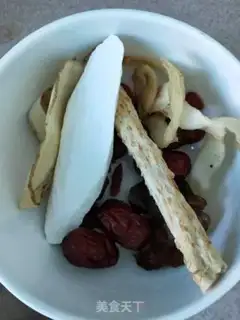 Make Dove medicine soup step 1