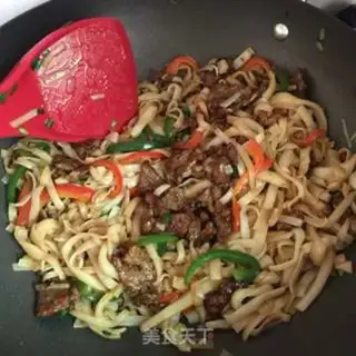 Make Beef fried river powder step 9