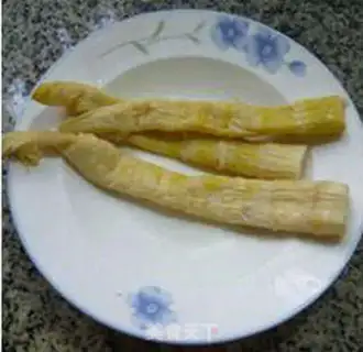 Make Fry beans with mushroom tails step 2