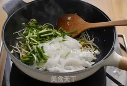 Make Scrambled sprouts step 5
