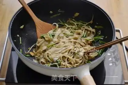 Make Scrambled sprouts step 6