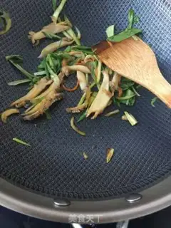 Make Abalone noodles step 11