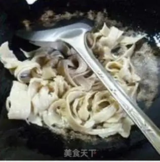 Make Onion noodles step 5
