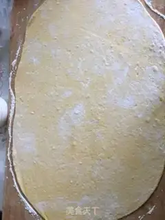 Make Steamed onion pumpkin roll step 10