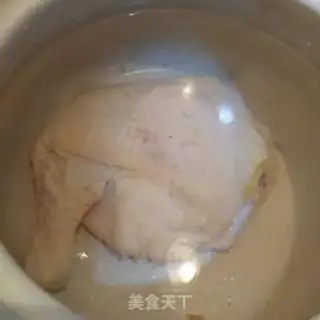 Make The chicken soup step 1