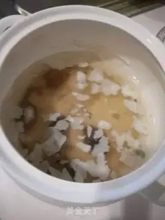 Make A soybean sprouts fan step 3