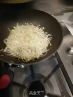 Make A soybean sprouts fan step 9