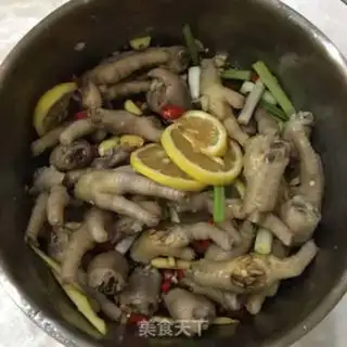 Make Red lemon for chicken feet step 11