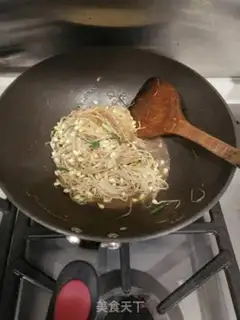Make A soybean sprouts fan step 15