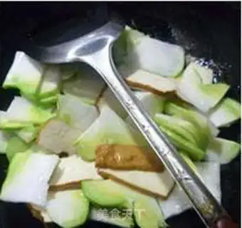 Make Scrumptious mustard head step 4