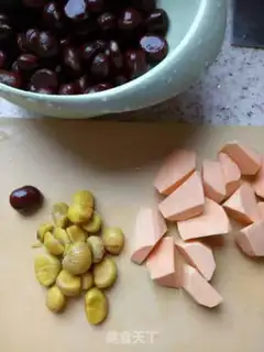 Make Potato chestnut congee step 0
