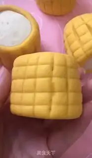 Make Steamed corn buns step 9