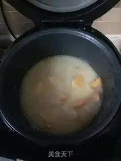 Make Potato chestnut congee step 3