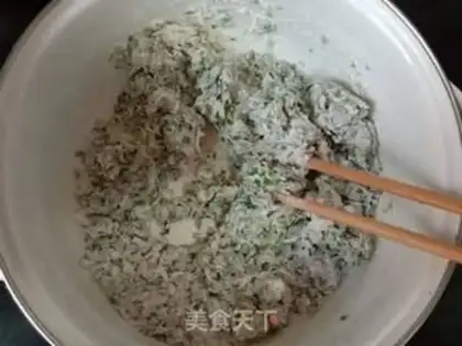Make Sour sauerkraut noodles step 3