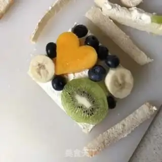 Make Open fruit sandwich step 5
