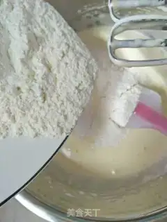 Make Lollipop cake step 4