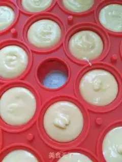 Make Lollipop cake step 7