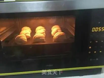 Make Toaster roll step 9
