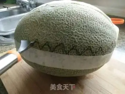 Make Hammelon fruit basket step 2
