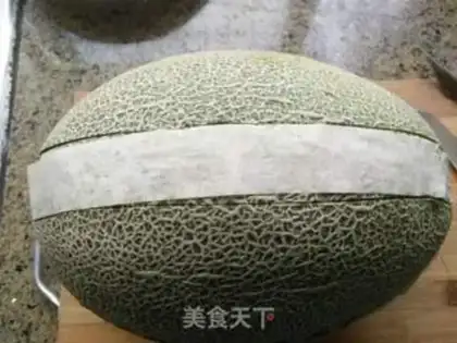 Make Hammelon fruit basket step 3