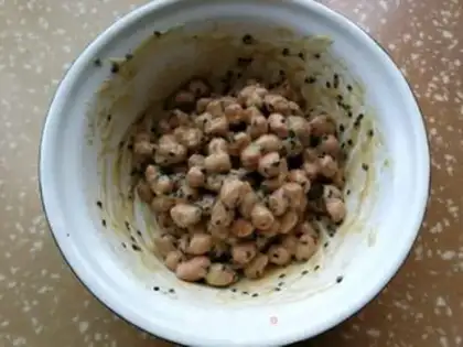 Make Five peanuts step 3