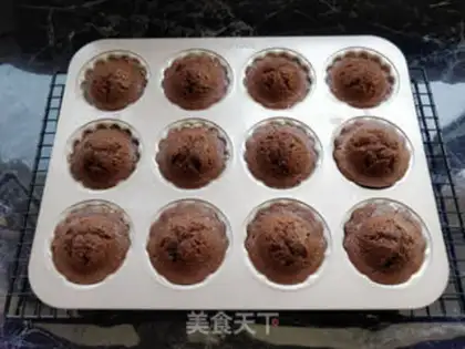 Make Chocolate Madeleine step 9