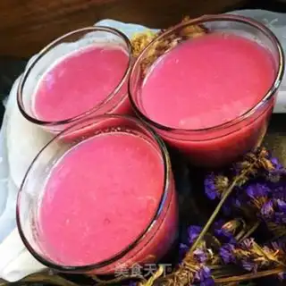 Make Fresh pomegranate juice step 7