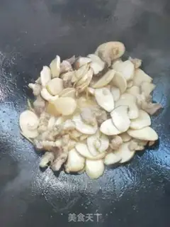 Make Pelican apricot step 3