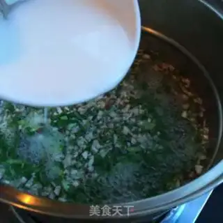 Make A bouquet of green mushrooms and eggs step 5