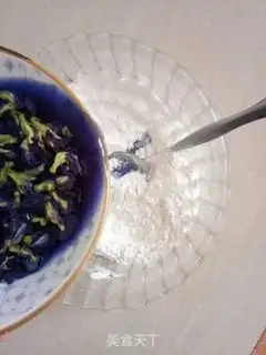 Make Little colored pills step 4