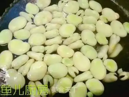 Make Fresh squid mushrooms and green beans step 5